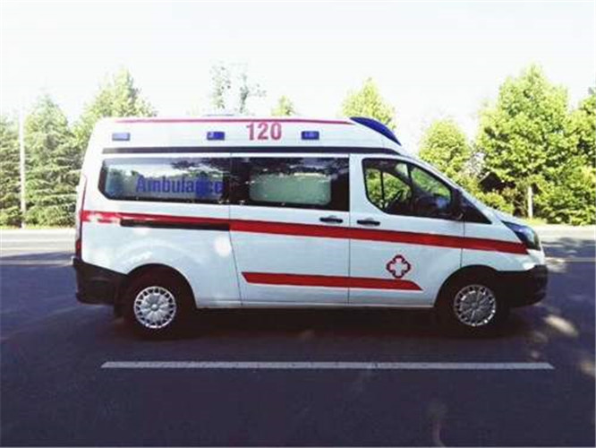 靖西救护车出租服务案例6